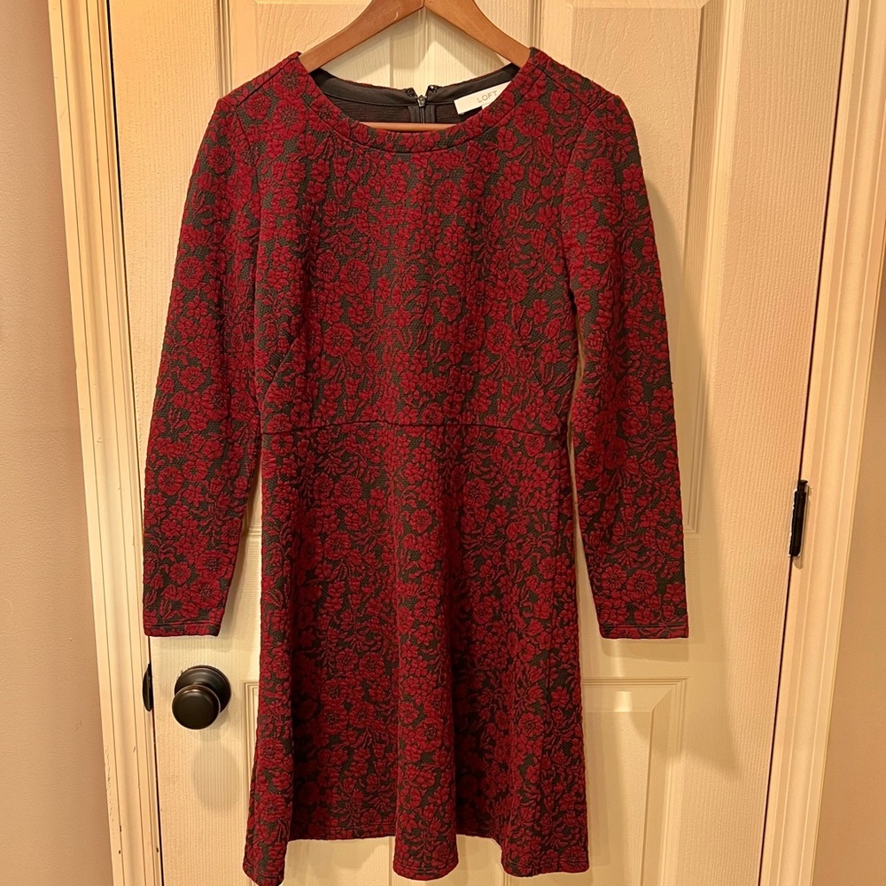 Women's Red Floral Jacquard Long-Sleeve Dress